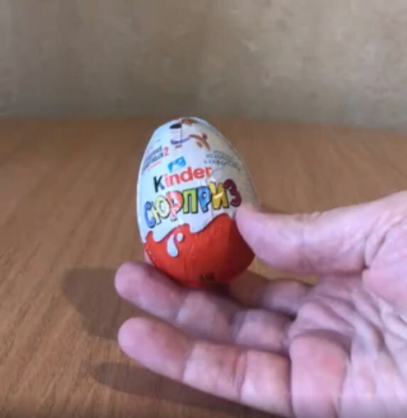 Распаковка Киндер серия "Тайная Жизнь домашних животных 2".