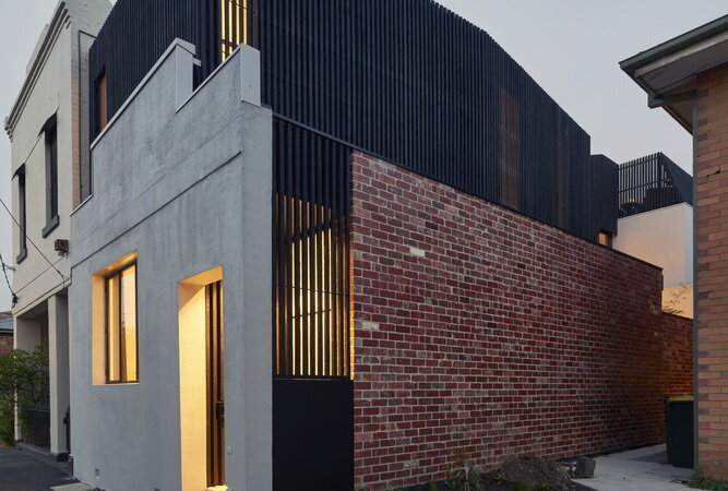 «Perfect-Imperfect House» (Идеально-несовершенный дом)