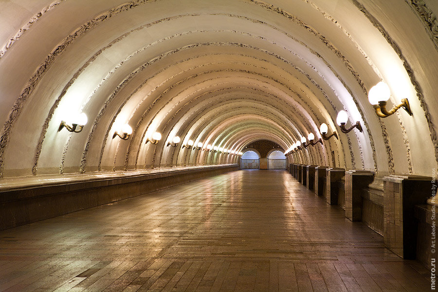 Парк-победа-деловой центр метро. Метро охотный ряд театральная площадь революции. Станция метро окружная москва. Московский метрополитен станция воронцовская. Станция площадь свердлова.