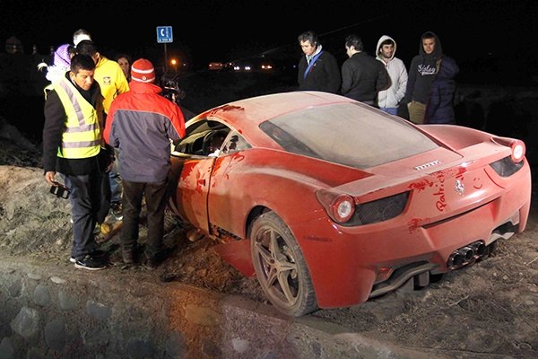 Видаль разбил машину