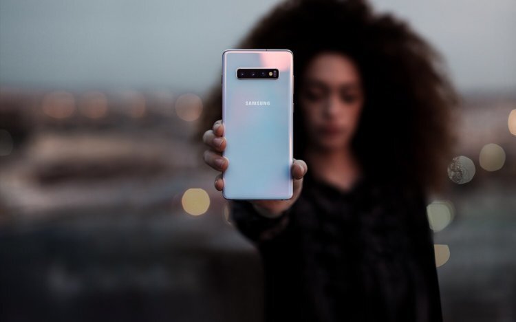 Galaxy S10 — это один из лучших смартфонов премиального уровня на сегодня 