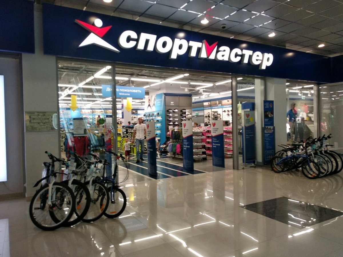 Типичный магазин "Спортмастера"