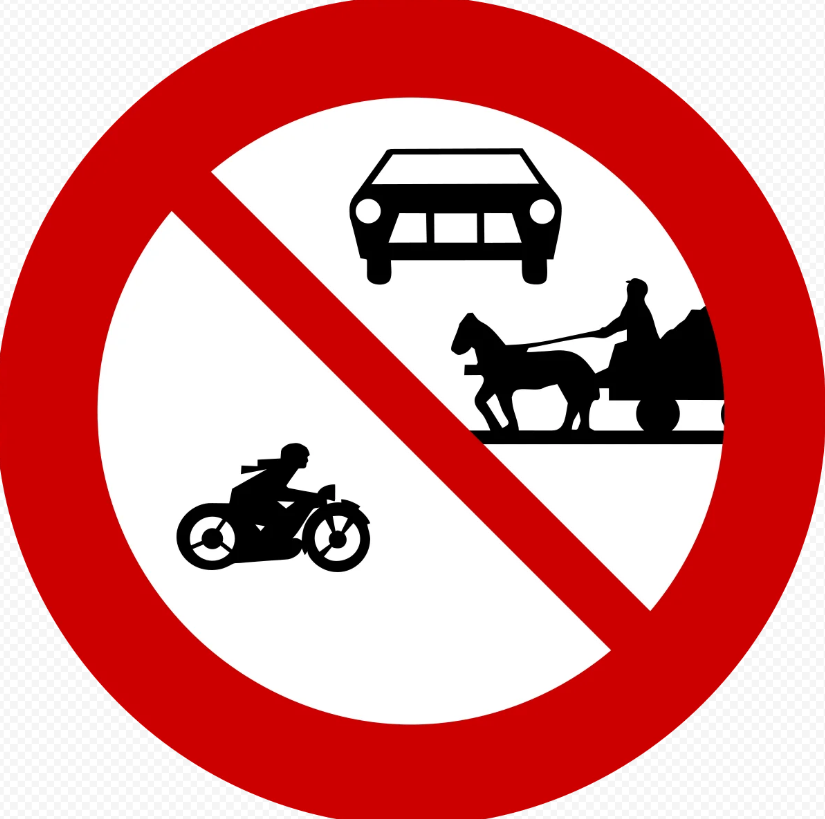 Знак машина и мотоцикл перечеркнутый. Знак повозка. Дорожные знаки на дороге. Дорожный знак с мотоциклом и автомобилем. Дорожные знаки в Греции.
