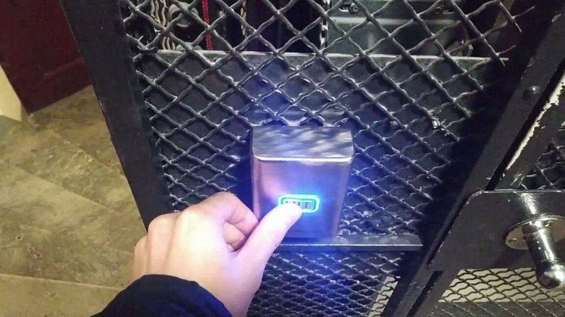 Кнопка вызова (взято из интернета)