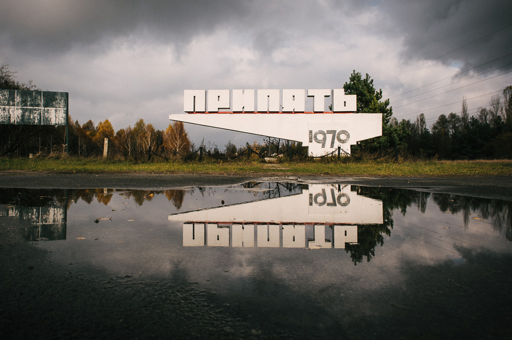 Город во франции припять. Река Припять Чернобыль. Припять 1970 город призрак. Чернобыль город Припять.