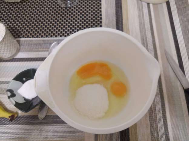 Яйца + сахар