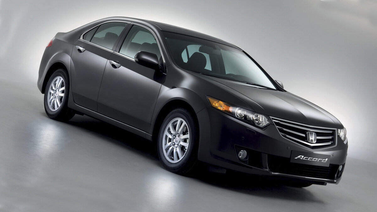 Рис.1 Honda Accord 8-е поколение.