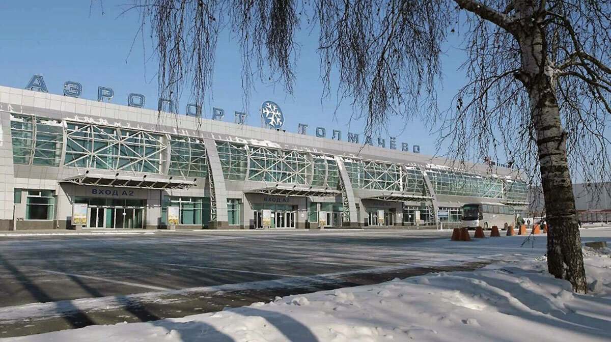 Аэропорт толмачево зимой