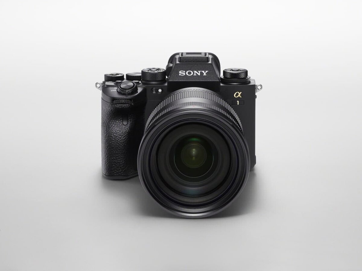 Sony представила новую полнокадровую камеру Alpha 1 с самым быстрым в индустрии встроенным модулем Wi-Fi