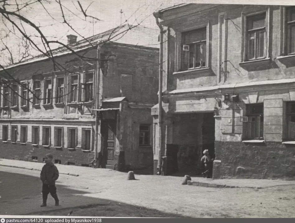 Южинский переулок, 1970 - 1975 г. Автор: Мясников Виктор Анатольевич.