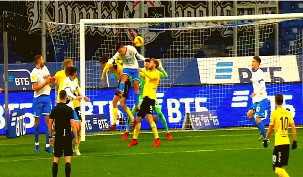 Моро открывает счет