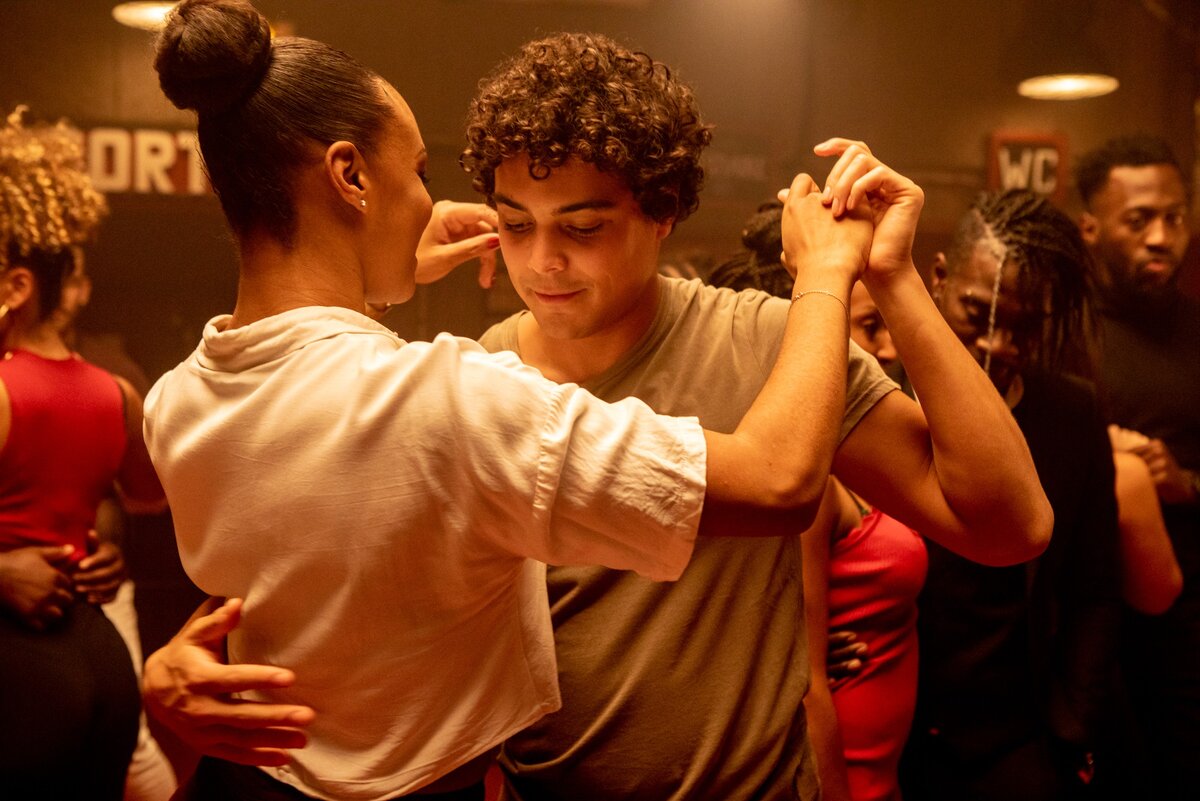 как друзья захара жинили