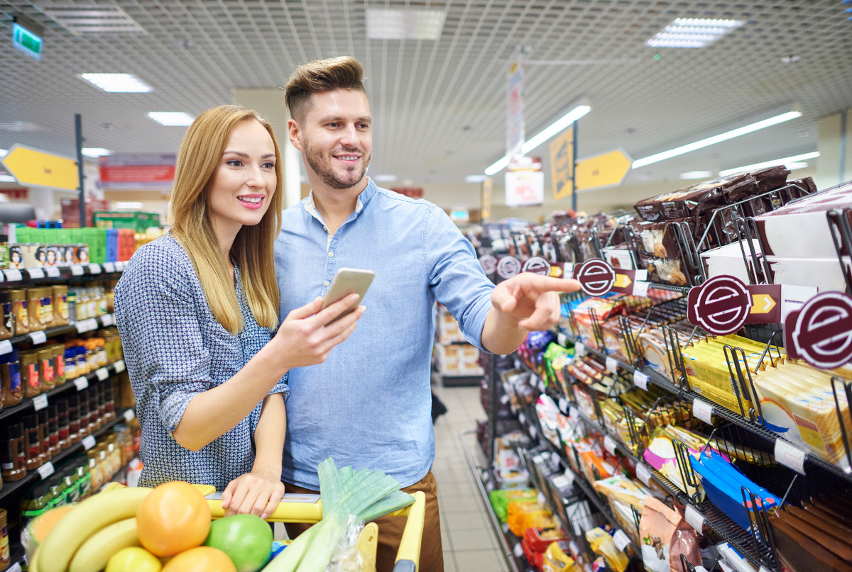 I like market. Уход с рынка иностранных компаний. Convenience Store woman.