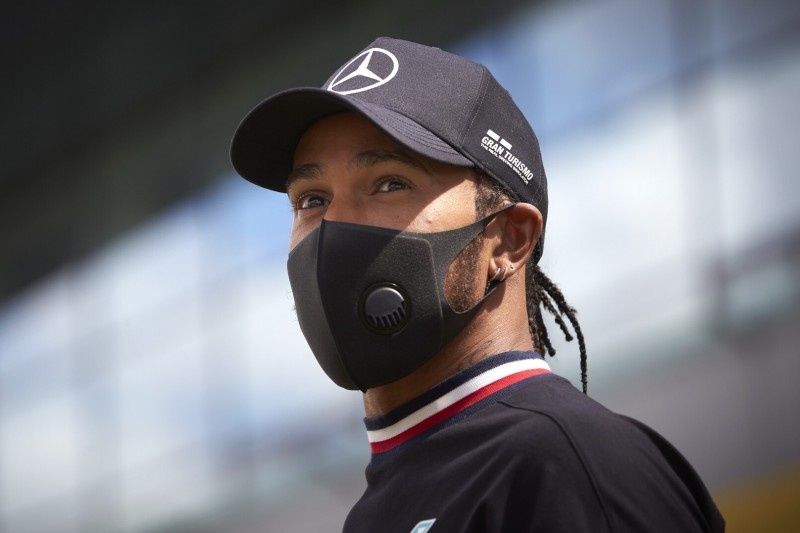 Льюис Хэмилтон