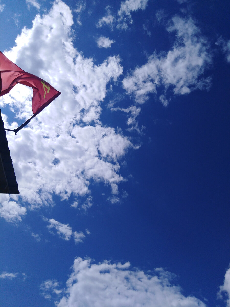 Небо в день заливки фундамента