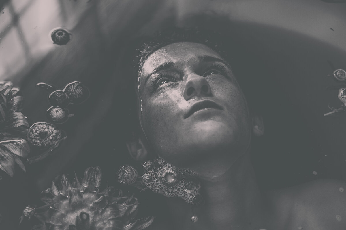 "Весенняя жатва", Екатерина Широкова. Фото Genessa Panainte Unsplash