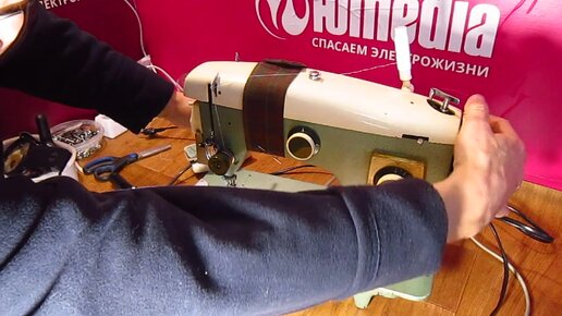 Ремонт швейной машины Veritas 8014 — Не шьет | Игла упирается в челнок ...