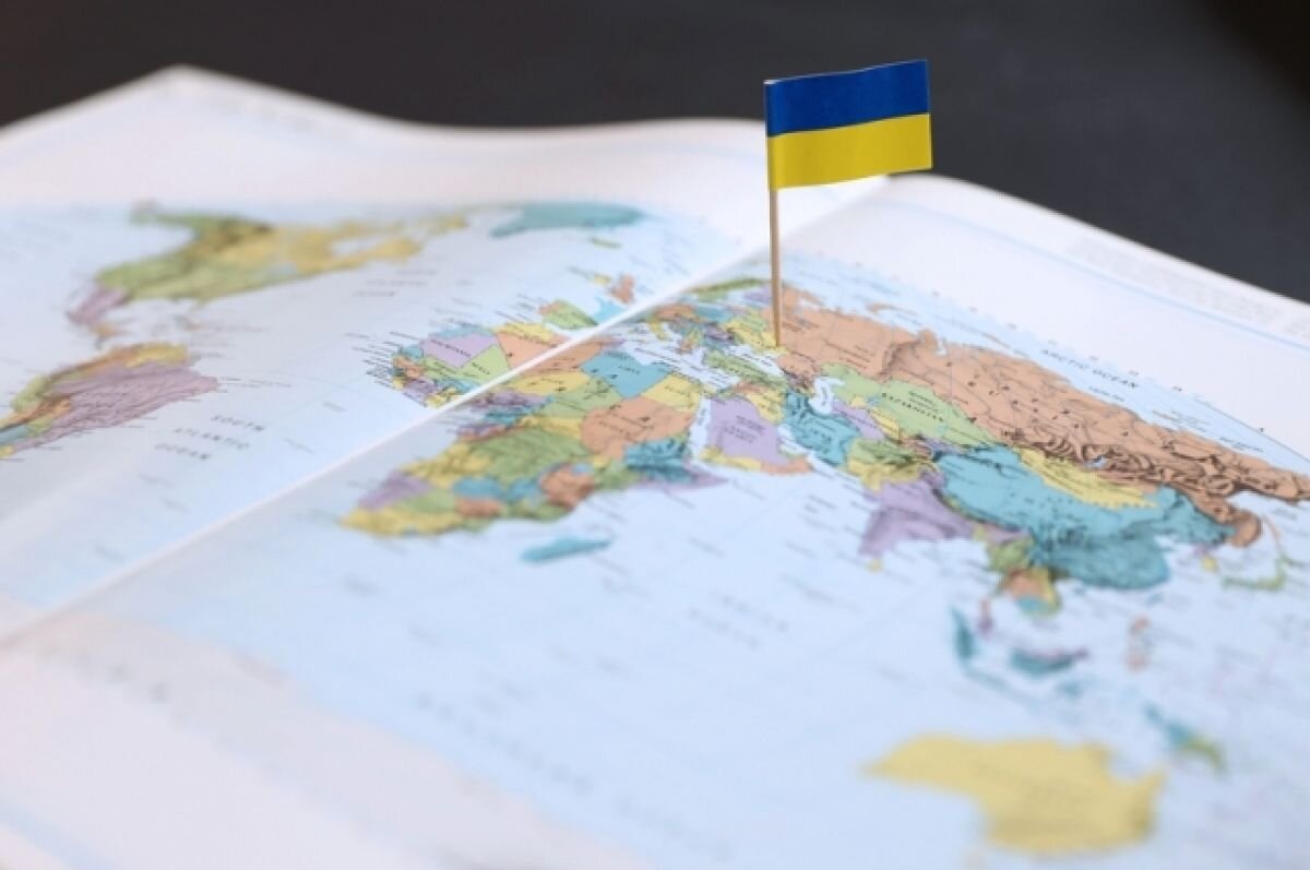 Беженцы, коррупция, болтливость. Почему мир устал от проблем Киева?