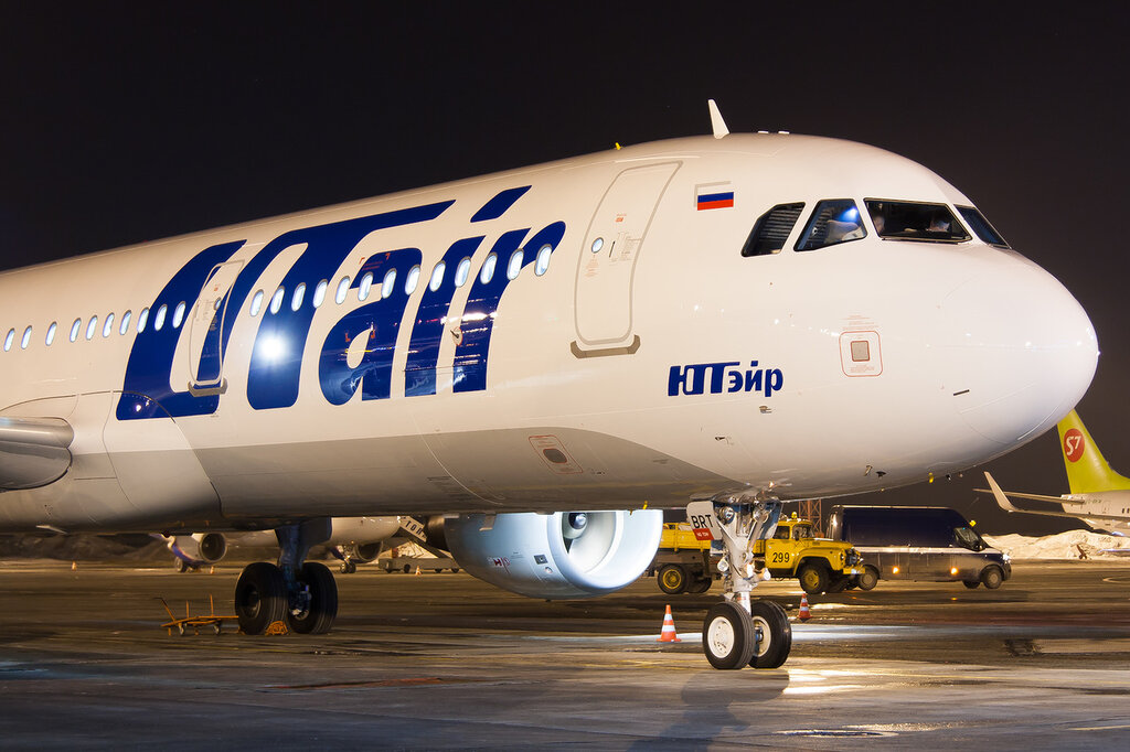 Utair 737. Ютэйр 737-800. Ютэйр баку. Самолеты авиакомпании ютэйр. Ютэйр баку.