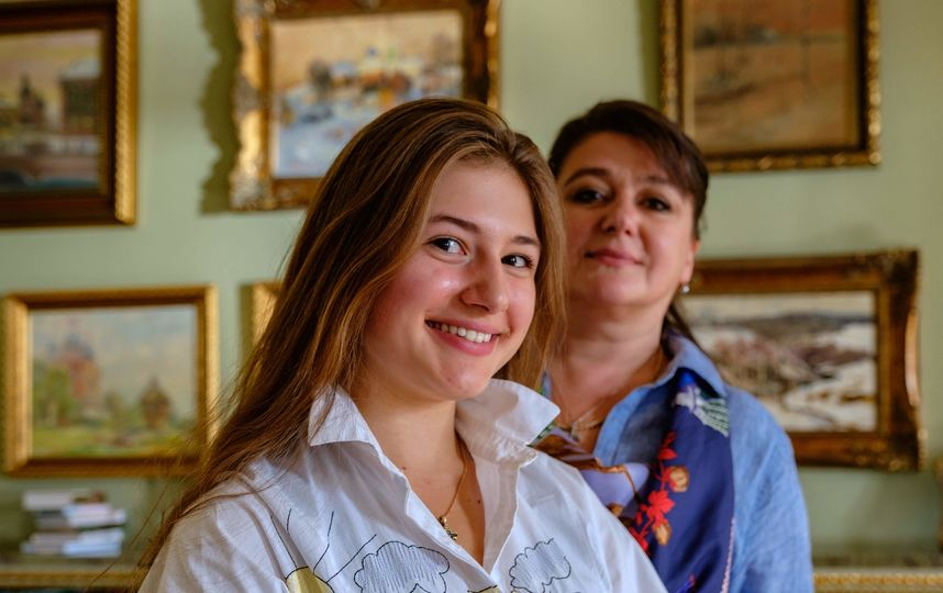 Дочь мельниковой