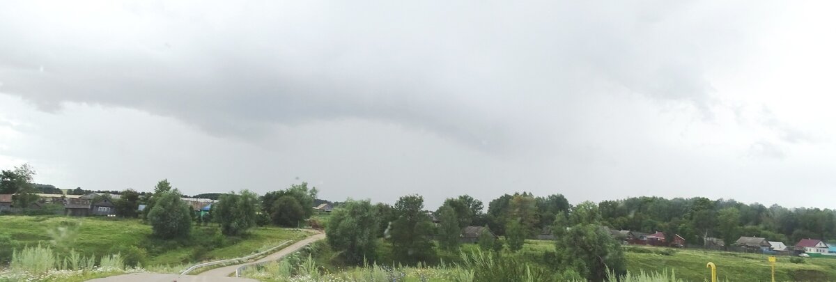 Один из видов деревни. Из архива автора.