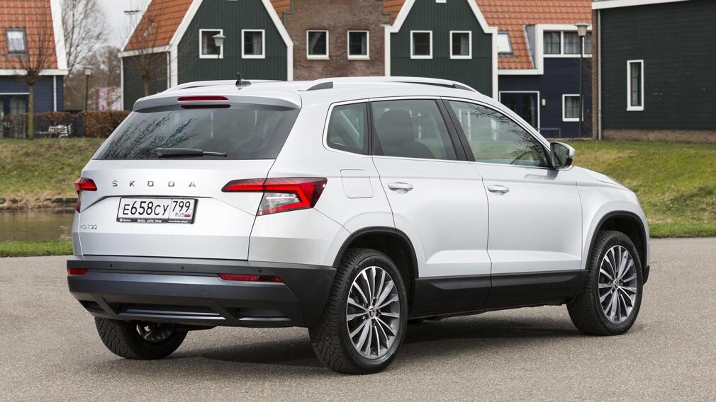 Skoda karoq 2024. Кроссовер Skoda Karoq. Skoda Karoq 2021. New Skoda Karoq 2022. Шкода Карок 2016.