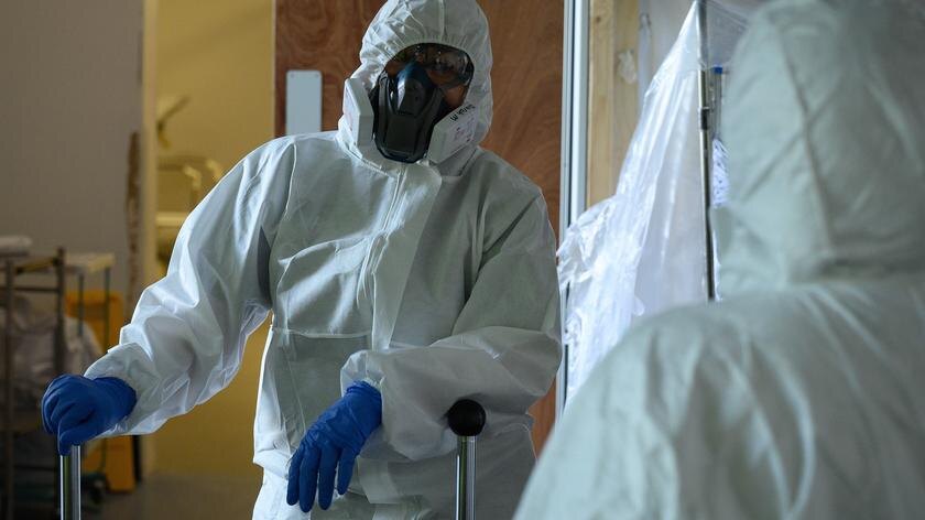 В Великобритании из-за коронавируса погибли более 30 тысяч человек