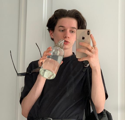 @glebmox