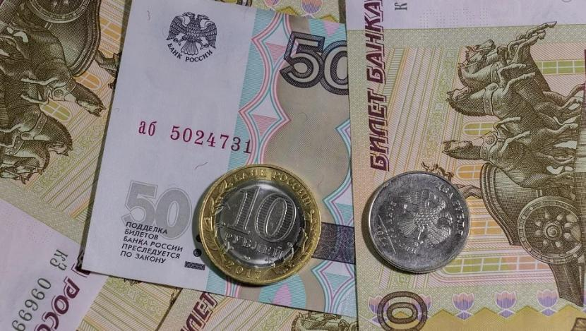 Опрос провели среди тех, кто смог сохранить работу в период пандемии. 