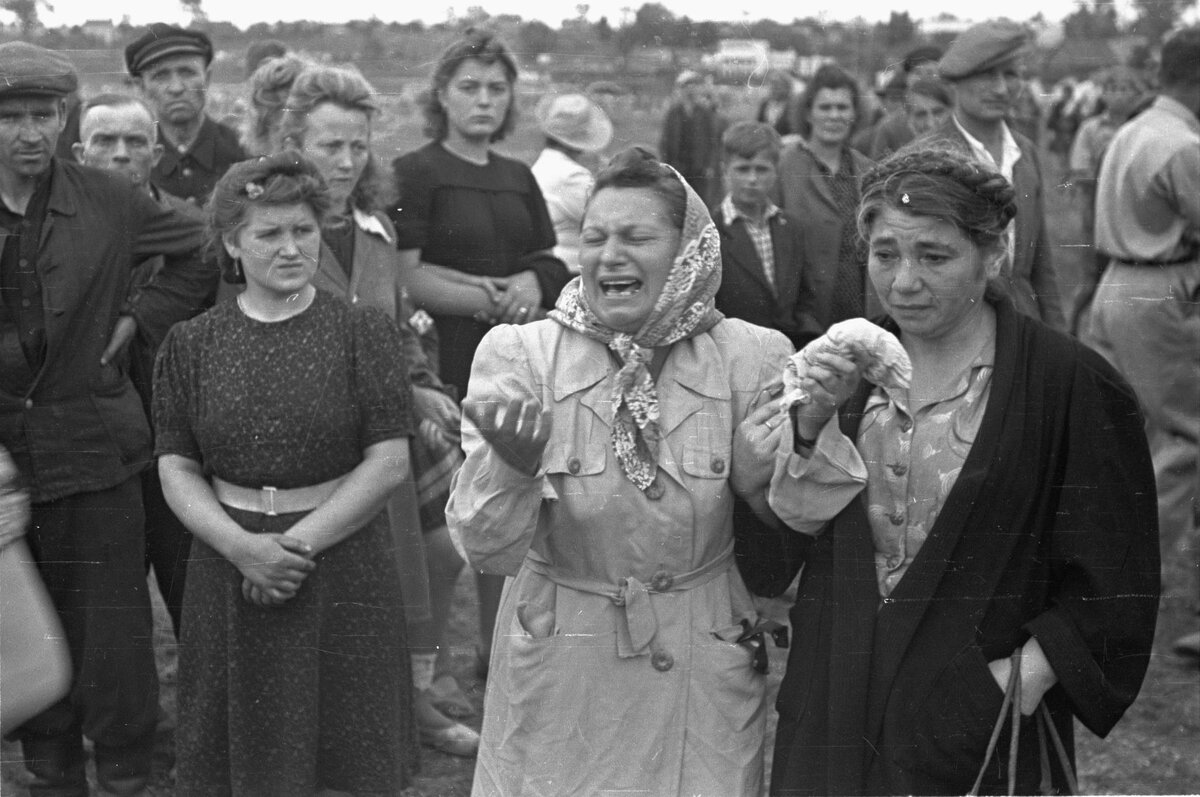 Еврейка время. Еврейский погром в Кельце 1946. Еврейском погроме 1946 года в Кельце. Погром в Кельце 4 июля 1946 года.