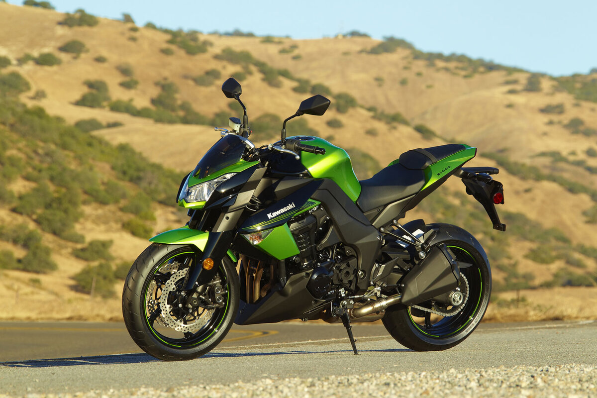 Kawasaki Z1000 предыдущий дизайн