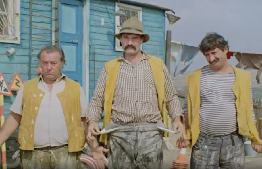 Кадр из фильма "Три рубля" (1976)