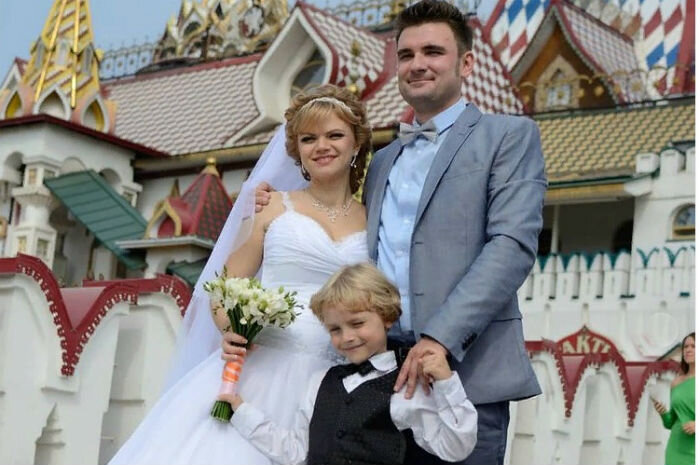 Даниил с родителями