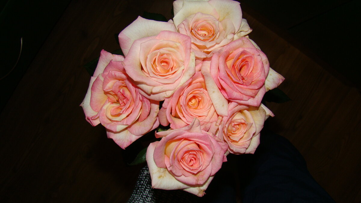 Соблюдаете законы и правила мира магии? Получите букетик!)