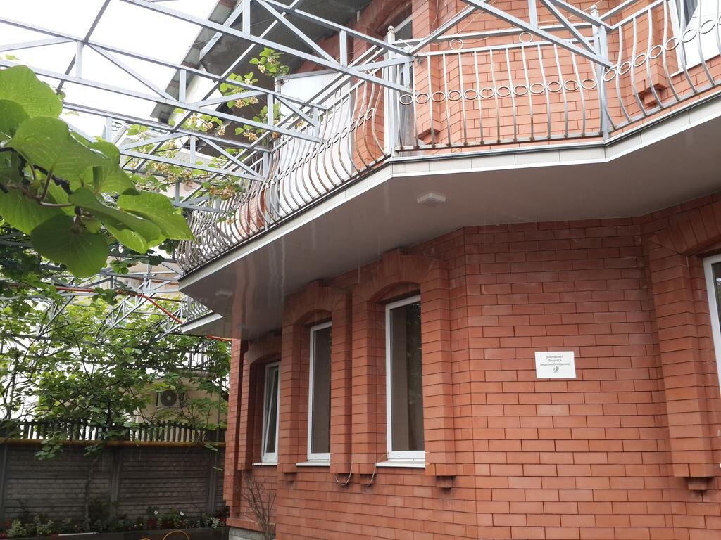 Фото с сайта Booking. Сам я не фотографировал гостевой дом