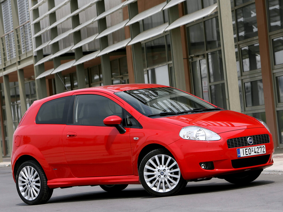 Обзор FIAT Punto 3. Плюсы и минусы Фиат Пунто 3. Какой хэтчбек купить в  КРИЗИС 2021? | Автоподбор Форсаж Ильи Ушаева | Дзен