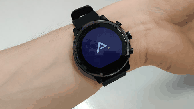 Включаются часы достаточно долго. На весь процесс ушло 83 секунды.