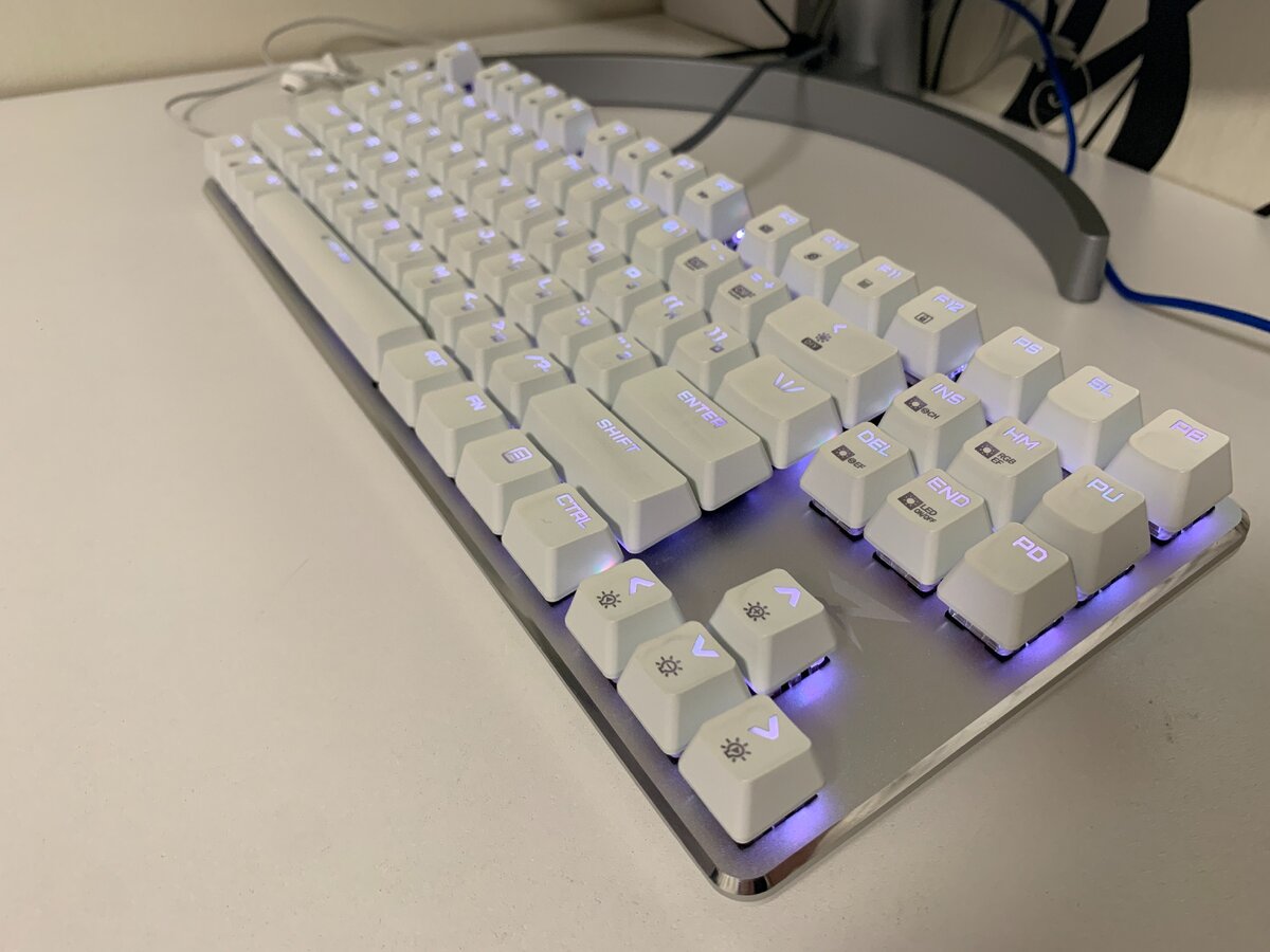 Zet gaming white