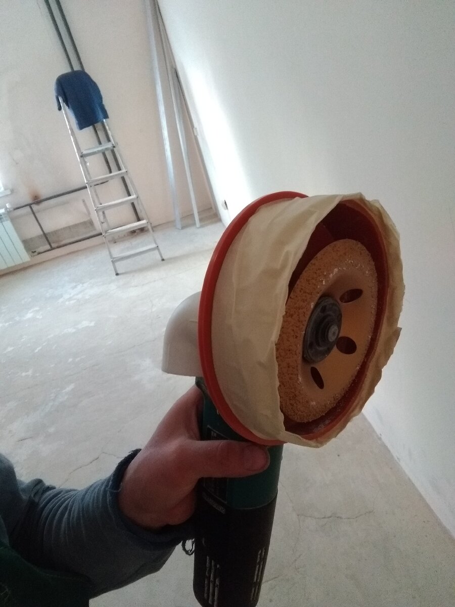 Самодельная оснастка для подключения пылесоса.