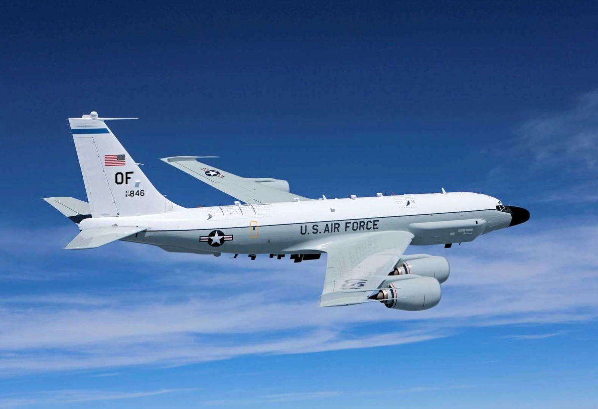 Самолет-разведчик ВВС США RC-135. Источник изображения: https://ianed.ru