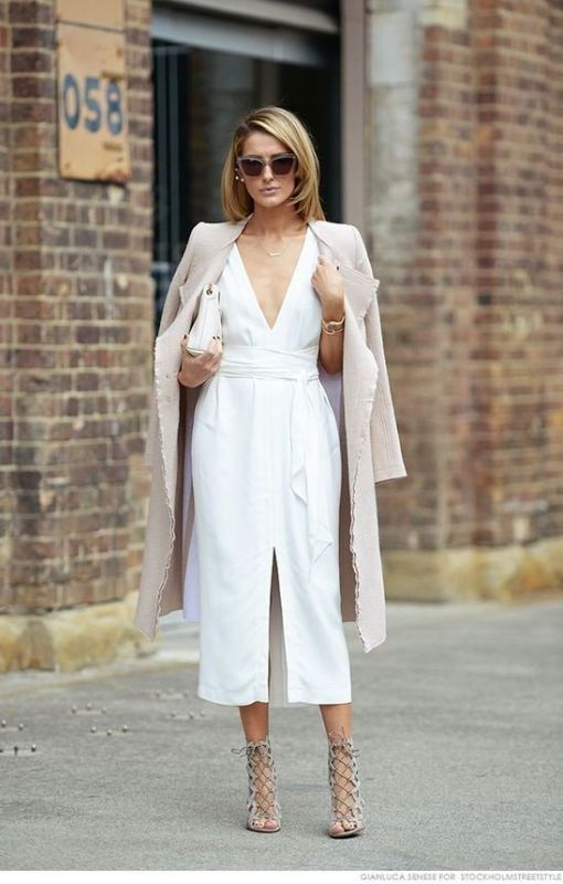 Светлые оттенки помогут "скинуть" несколько лет. Пользуйтесь этим приёмом, когда хочется освежить образ. Фото из открытых источников