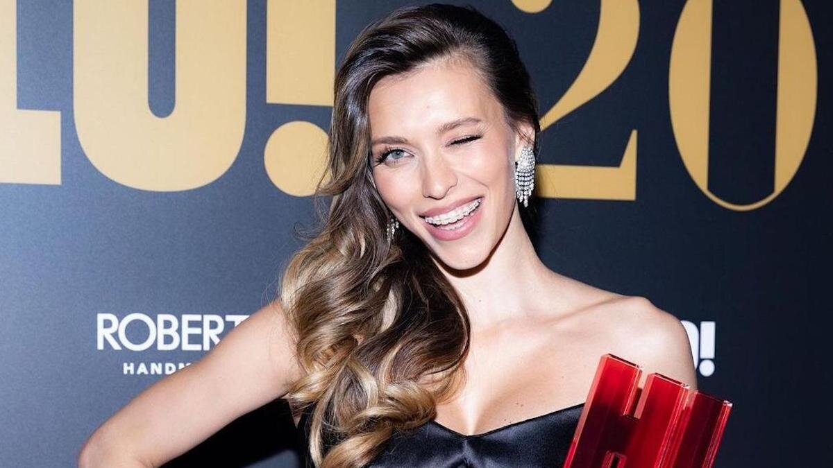    Регина Тодоренко:instagram.com/reginatodorenko