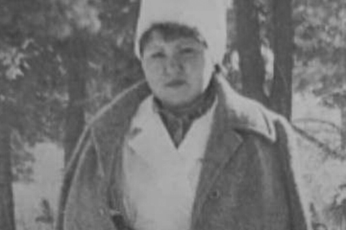 Медсестре хирургического кабинета Гульмире Бахаревой было 22 года, когда по собственному желанию она поехала на работу в Афганистан