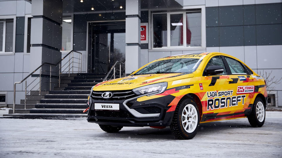 Фото: Lada Sport Rosneft📷Lada Vesta NG для «Гонки чемпионов»