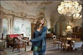 Сильвия Хукс в роли Клэр-1000%успех фильма