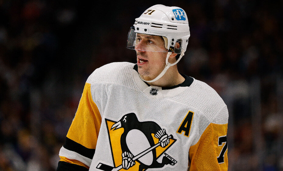    Евгений Малкин снова забивает. Фото: Reuters