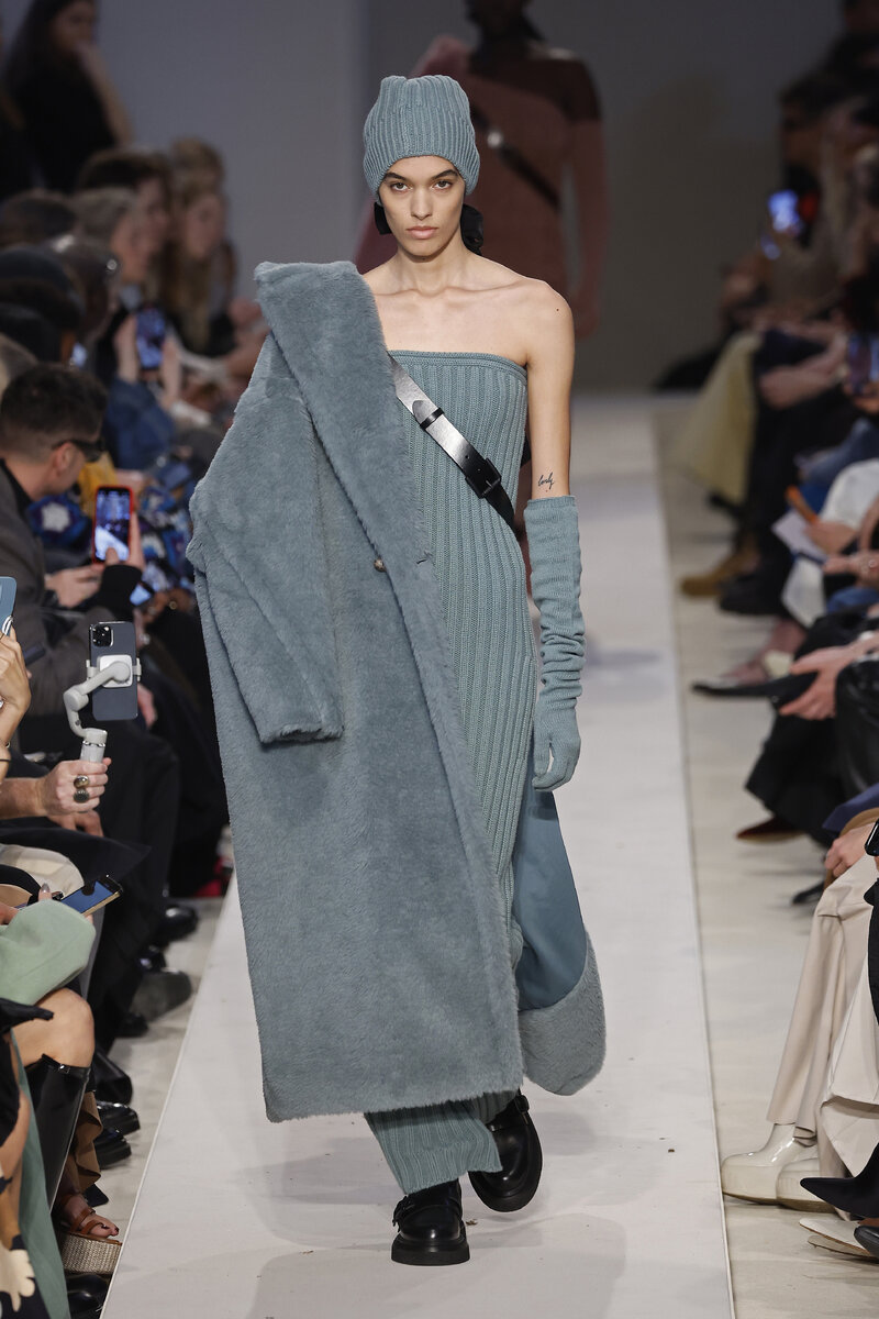    Показ Max MarаGetty Images