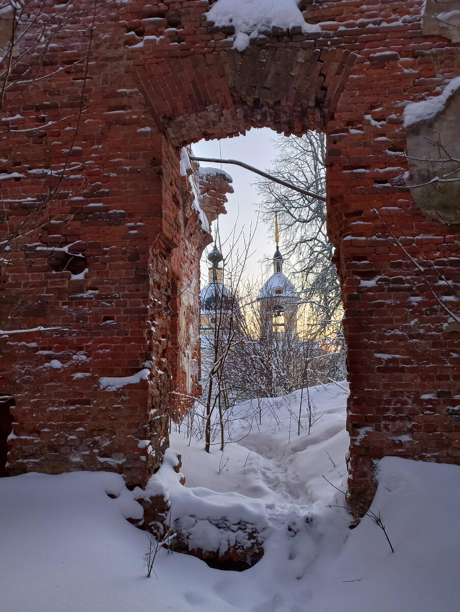 Усадьба Гостилицы. Наши дни. Фото автора