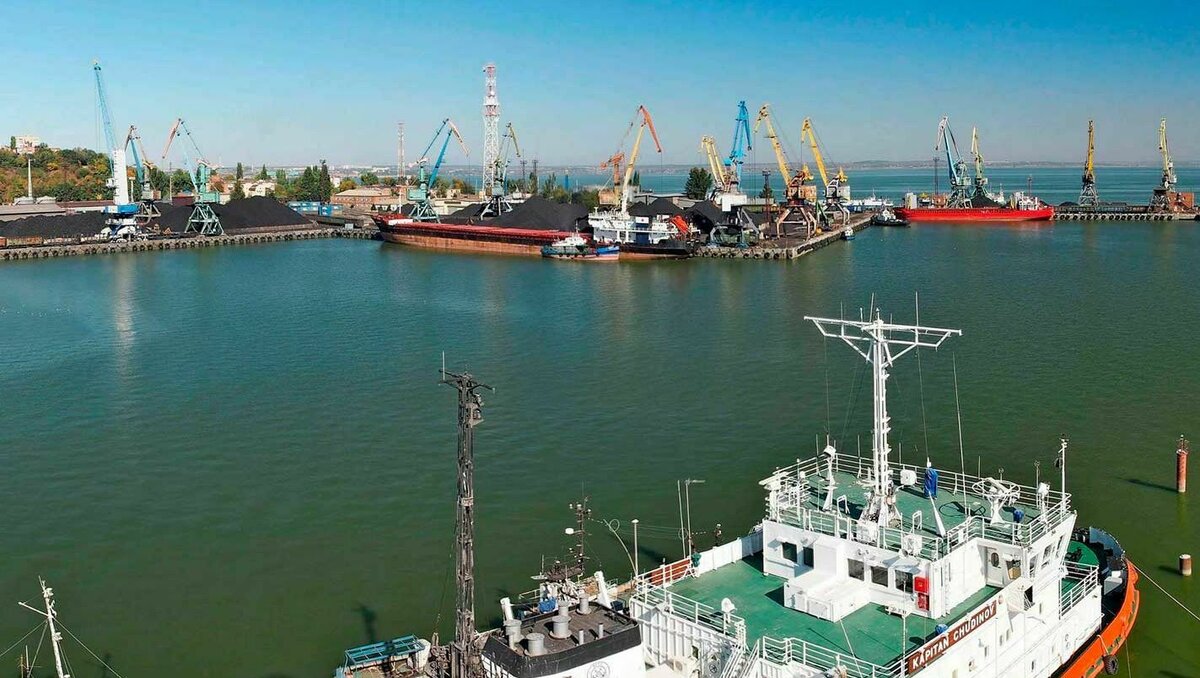     «Первая Портовая Компания» продала компании «Лемар» более 91% акций «Таганрогского морского торгового порта», сообщают СМИ.