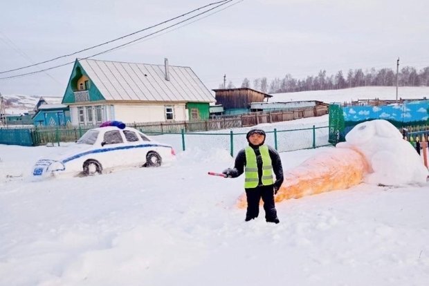 А вы бы испугались такого "снеговика"?